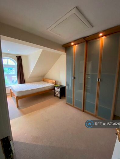 4 Bedroom End Of Terrace House To Rent In Briarfield Road, Manchester, M20