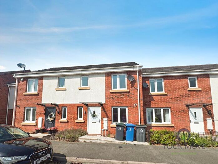 3 Bedroom House To Rent In Poundlock Avenue, Stoke-on-Trent, Staffordshire, ST1