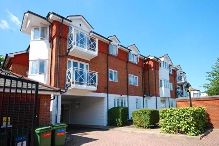 2 Bedroom Terraced House To Rent In Langham Court, Hendon, London, NW4