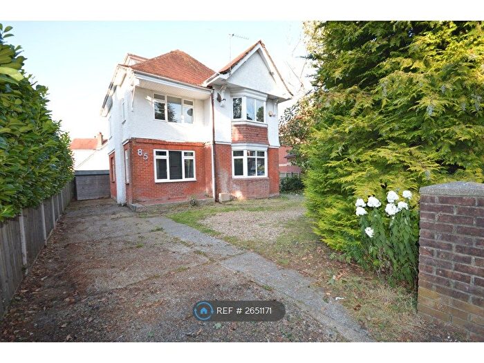 6 Bedroom Detached House To Rent In Talbot Road, Bournemouth, BH9
