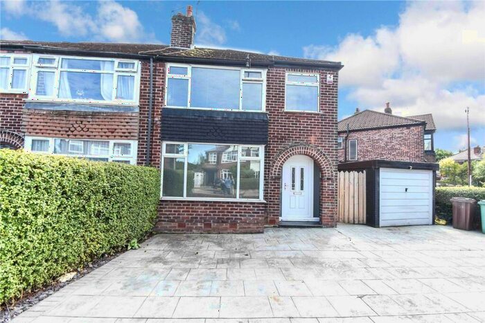 3 Bedroom Semi-Detached House For Sale In Swinton Crescent, Bury, BL9