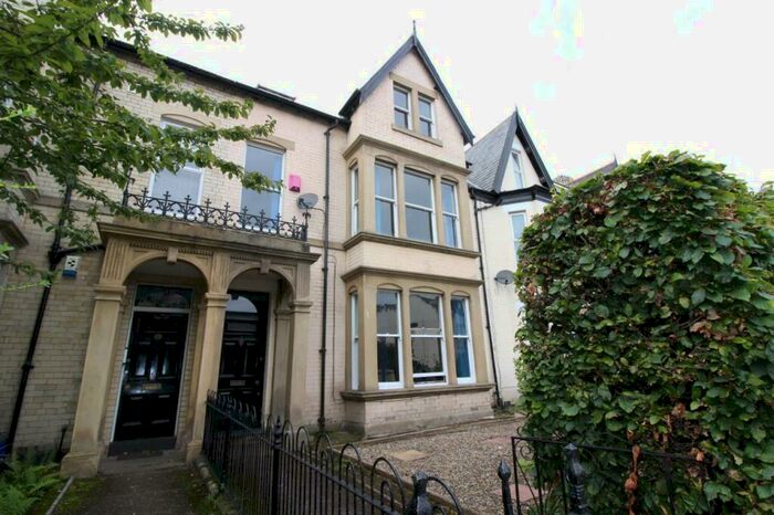 9 Bedroom Terraced House To Rent In Sanderson Road, Jesmond, Newcastle Upon Tyne, NE2