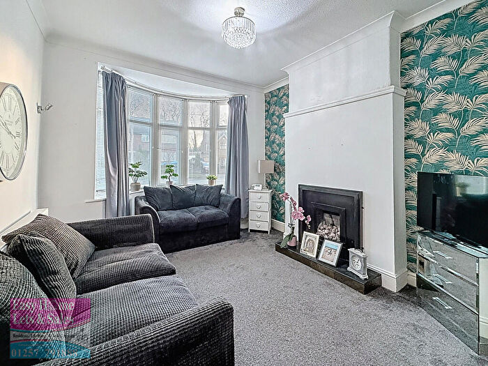 3 Bedroom Semi Detached House For Sale In Fox Lane, Leyland, PR25