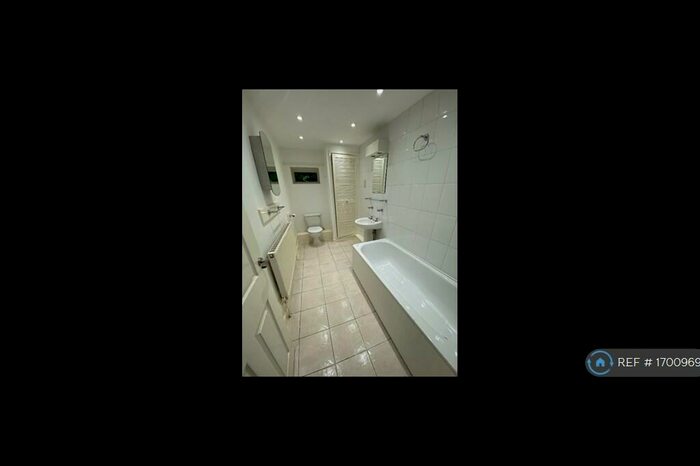 1 Bedroom Flat To Rent In Ivanhoe Road, Aigburth, Liverpool, L17