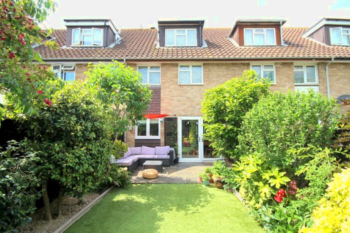 3 Bedroom Terraced House To Rent In Bingham Drive, Staines-Upon-Thames, TW18