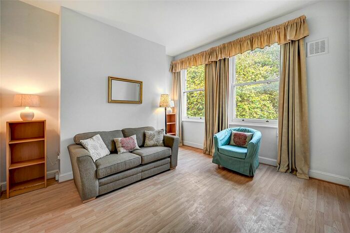 1 Bedroom Flat To Rent In Courtfield Gardens, South Kensington, London, SW5