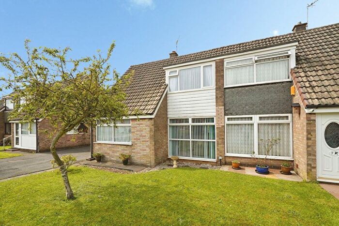2 Bedroom Semi-Detached Bungalow For Sale In Duncombe Close, Scarborough, YO12