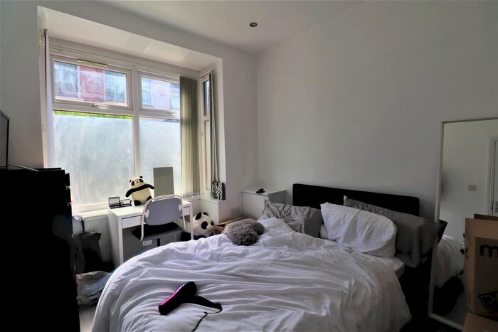 6 Bedroom Terraced House To Rent In Daisy Road, Birmingham, B16