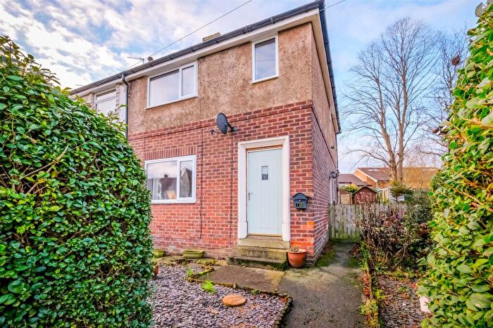 2 Bedroom Semi-Detached House To Rent In Malham Road, Brighouse, HD6