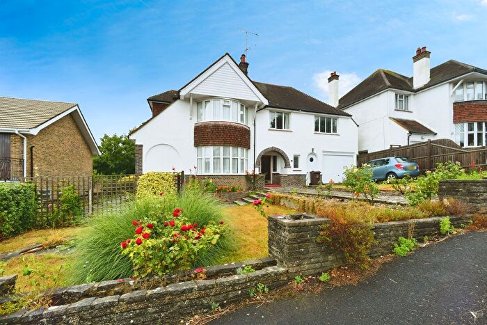 5 Bedroom Detached House For Sale In Varndean Gardens, Brighton, BN1