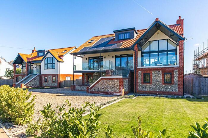 4 Bedroom Detached House For Sale In Old Hunstanton, PE36