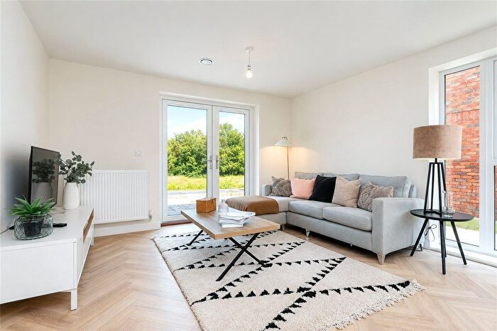 3 Bedroom Flat For Sale In Darwin Green, Huntingdon Road, Cambridge, CB3