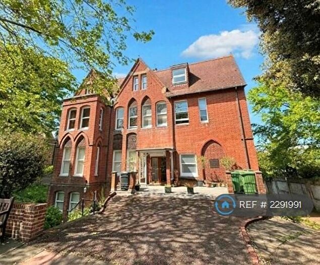 2 Bedroom Flat To Rent In St John's Road, Eastbourne, BN20