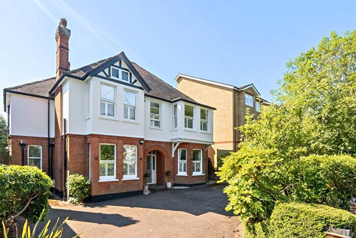 6 Bedroom Detached House To Rent In Durham Avenue, Bromley, BR2