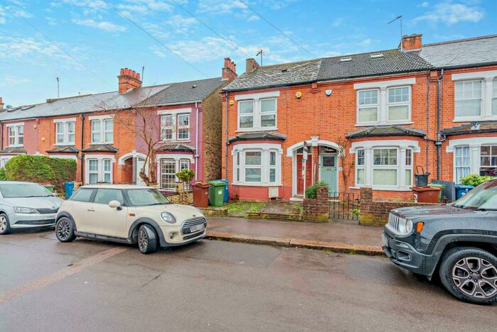 2 Bedroom Maisonette To Rent In Kingsley Road, HA5