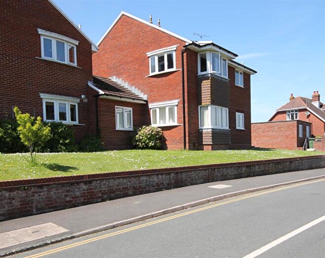2 Bedroom Apartment To Rent In Carisbrooke High Street, Newport, PO30