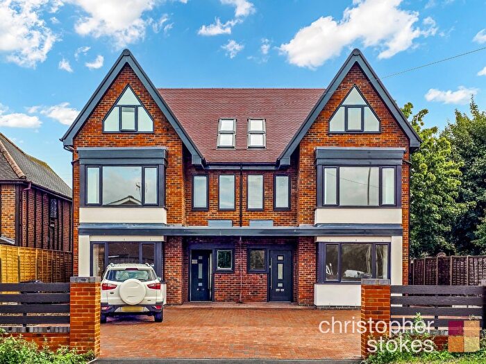 4 Bedroom Semi-Detached House For Sale In Halfhide Lane, Cheshunt, Hertfordshire, EN8