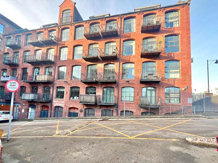 1 Bedroom Apartment For Sale In Roberts Wharf, Neptune Street, Leeds, LS9