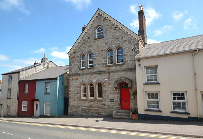 6 Bedroom Semi Detached House For Sale In St. Nicholas Street, Bodmin, PL31
