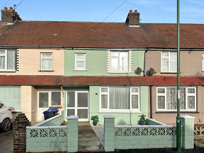 3 Bedroom Terraced House For Sale In The Gardens, Southwick, BN42