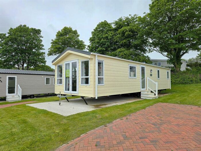 2 Bedroom Park Home For Sale In Hewas Water, St. Austell, PL13