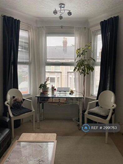 2 Bedroom Maisonette To Rent In Charlotte Road, Greater London, SM6