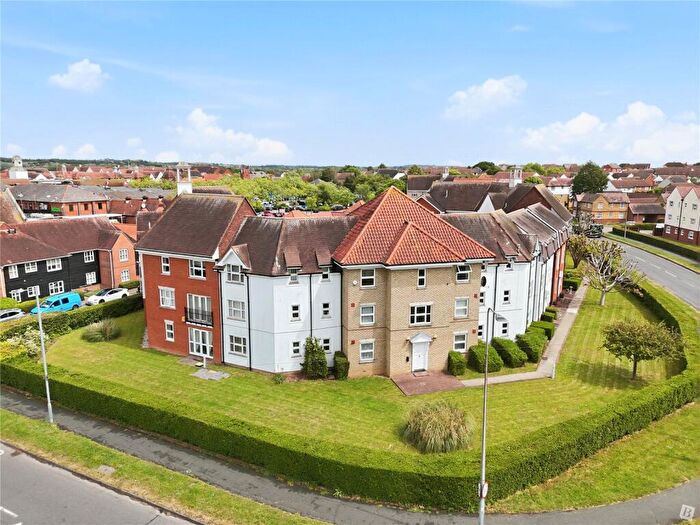 1 Bedroom Apartment For Sale In Tallow Gate, South Woodham Ferrers, Chelmsford, Essex, CM3