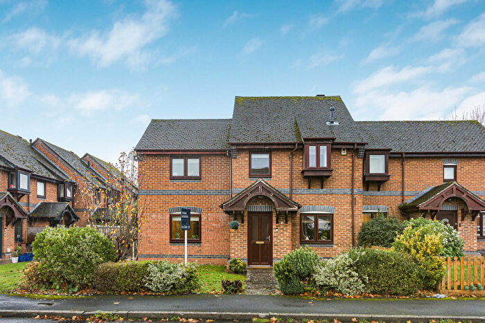 3 Bedroom Semi Detached House For Sale In Anson Close, Abingdon, OX13