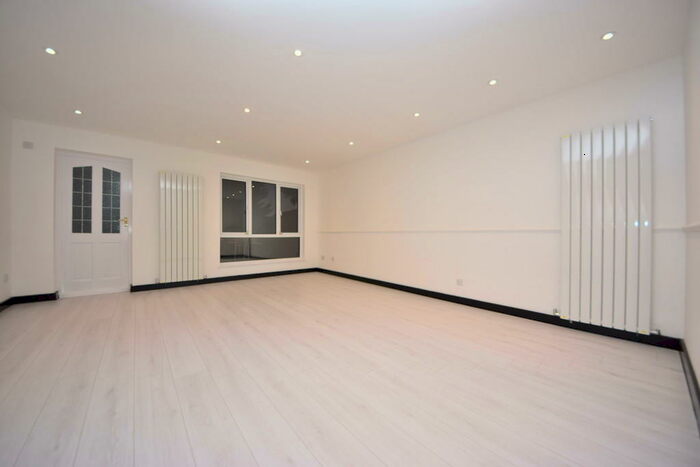 3 Bedroom Terraced House To Rent In Wessex Close, Newbury Park, Ilford, IG3