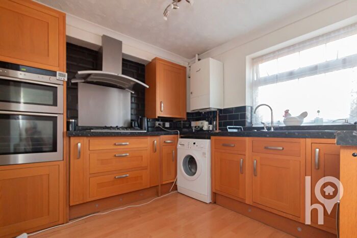 3 Bedroom Terraced House For Sale In Porter Close, Minster, ME12