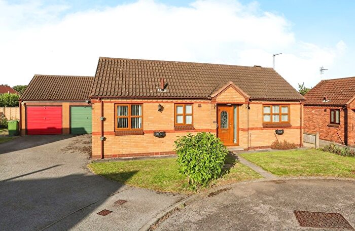 2 Bedroom Detached Bungalow For Sale In Fairfields, Castleford, WF10