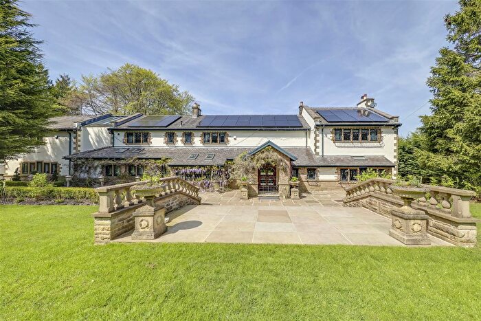 6 Bedroom Detached House For Sale In Alden Road, Rossendale, BB4