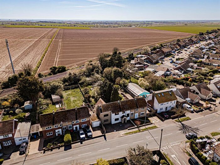 4 Bedroom Semi-Detached House For Sale In Minnis Road, Minnis Bay, Birchington, CT7