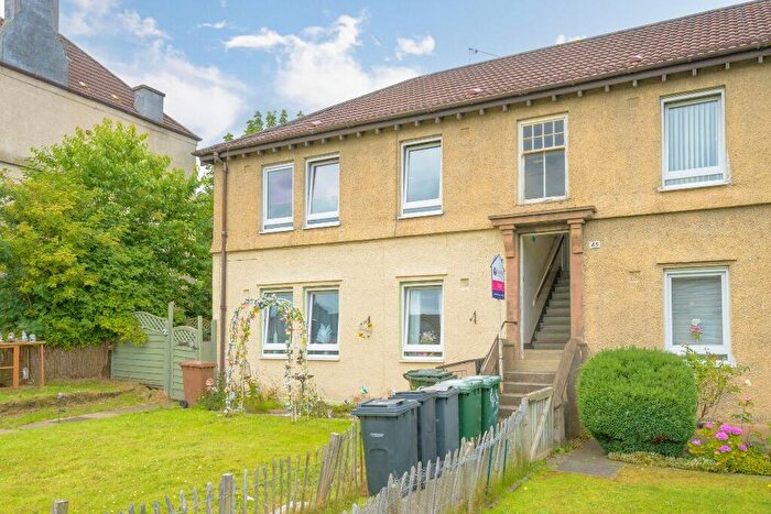2 Bedroom Flat To Rent In Lochend Drive, Edinburgh, EH7