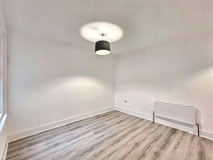 3 Bedroom Terraced House For Sale In Neville Road, Eastbourne, BN22
