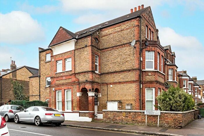 2 Bedroom Flat To Rent In Honor Oak Park, Honor Oak Park, SE23