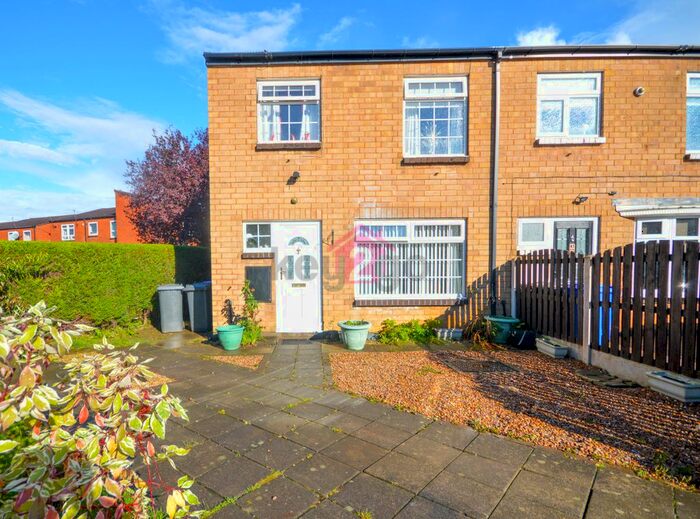 3 Bedroom End Of Terrace House To Rent In May Tree Lane, Waterthorpe, Sheffield S20