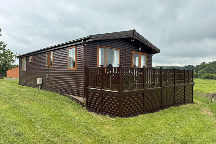 2 Bedroom Lodge For Sale In Top Thorn Farm, Whinfell, LA8