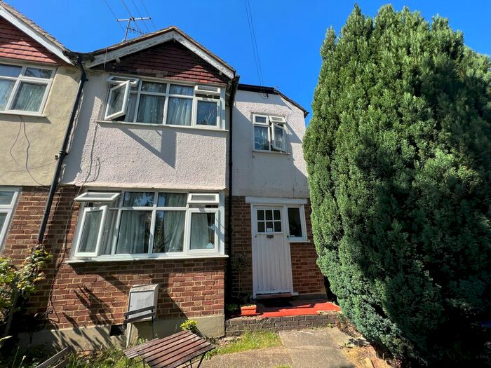 1 Bedroom Maisonette To Rent In Cromwell Avenue, New Malden, KT3