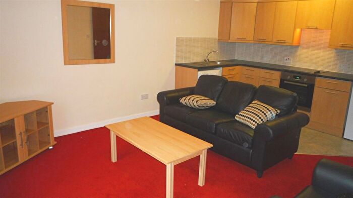 1 Bedroom Flat To Rent In High Street, Over, Cambridge, CB24