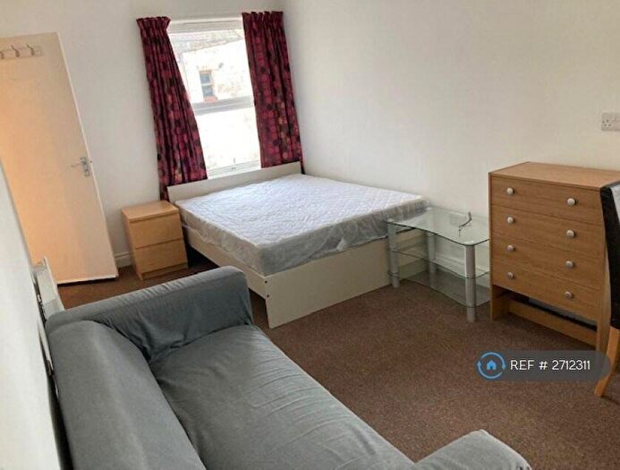 Studio To Rent In East Street, Bedminster, Bristol, BS3