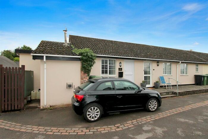 1 Bedroom Semi-Detached Bungalow For Sale In Old Stables, Glewstone, Ross-On-Wye, HR9