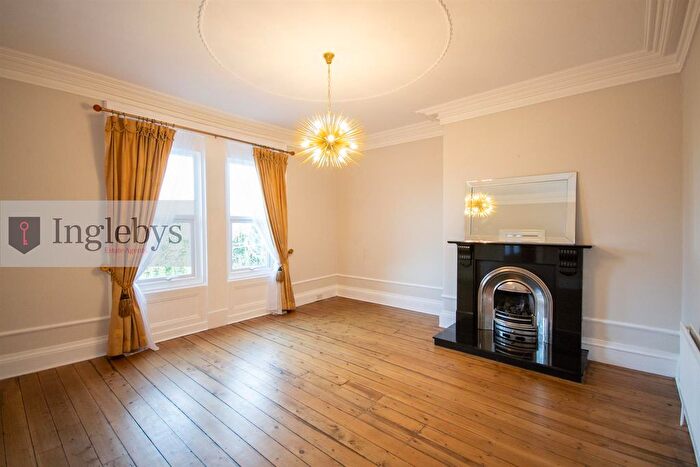 3 Bedroom Flat To Rent In Albion Terrace, Saltburn-By-The-Sea, TS12