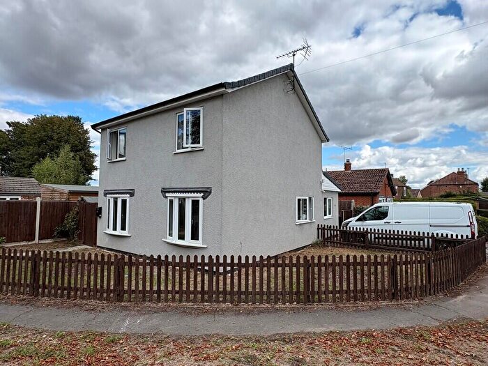 3 Bedroom Detached House For Sale In Roman Bank, Long Sutton, PE12