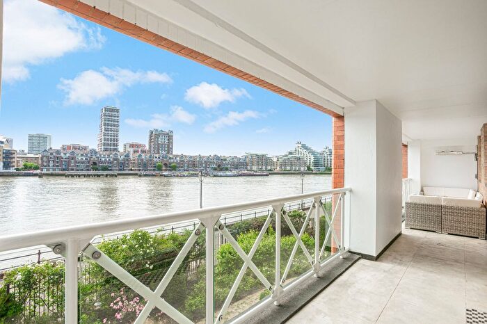 2 Bedroom Flat To Rent In Watermans Quay, William Morris Way, SW6