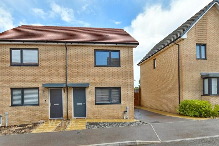 2 Bedroom Semi-Detached House For Sale In Dickens Close, Halfway, Sheerness, Kent, ME12