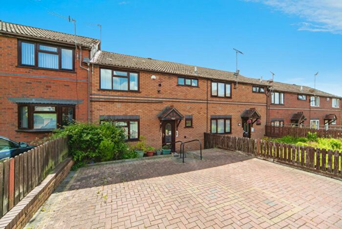 3 Bedroom Terraced House For Sale In Edgefield Close, Prenton, Merseyside, CH43