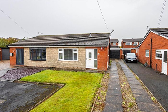 2 Bedroom Semi-Detached Bungalow For Sale In Lowick Close, Hoghton, Preston, PR5