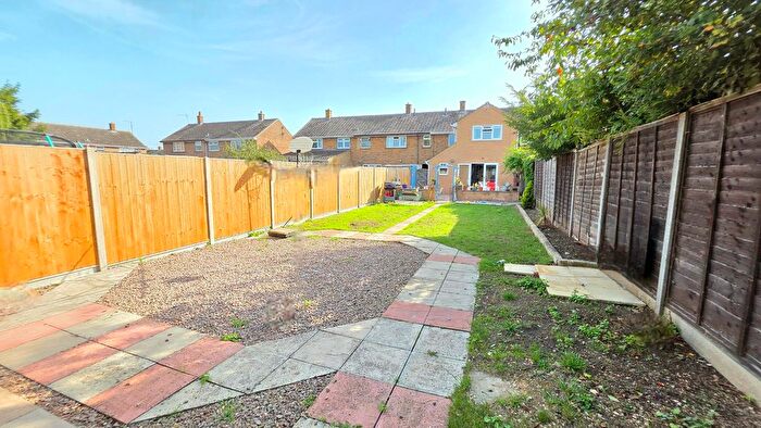 4 Bedroom Terraced House For Sale In Parkfield Road, Ruskington, NG34