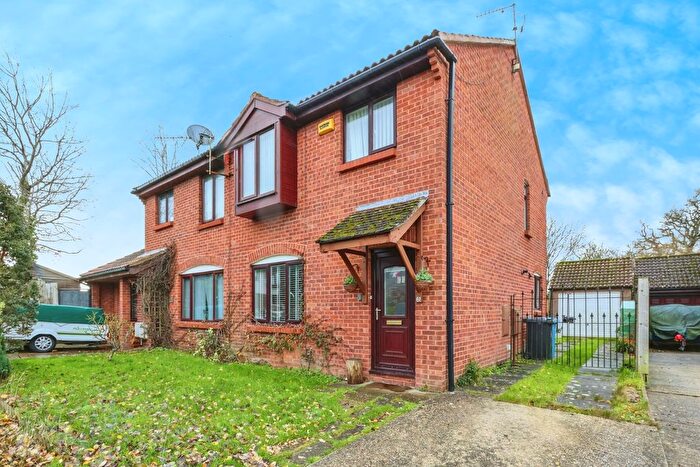 3 Bedroom Semi-Detached House For Sale In Nuthatch Close, Creekmoor, Poole, Dorset, BH17